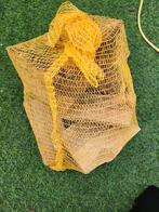 Zakje houtblokken, Ophalen