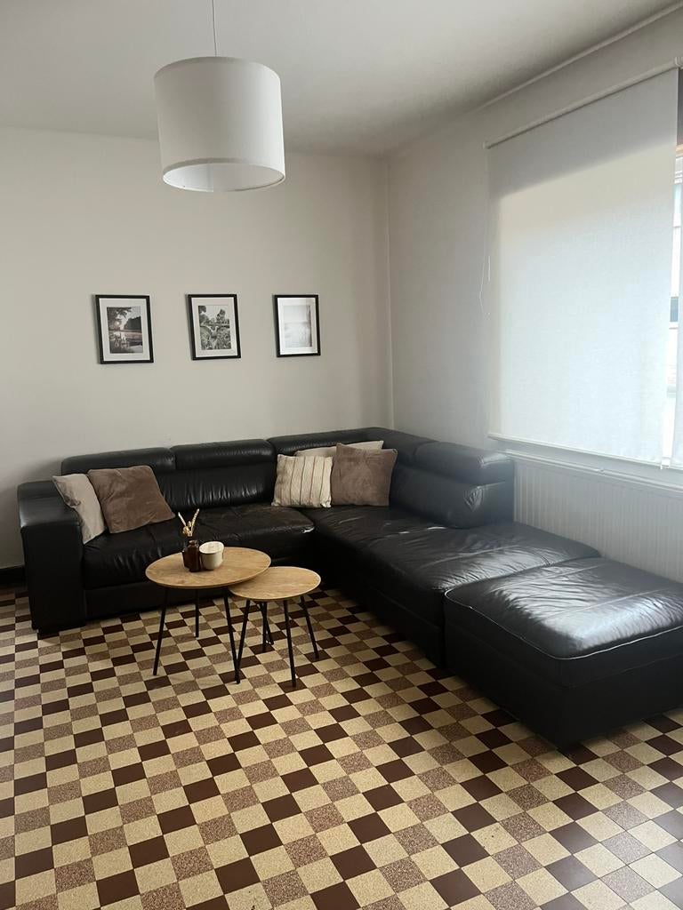 Lederen hoekzetel met poef, Huis en Inrichting, Zetels | Complete zithoeken, Gebruikt, Leer, Ophalen