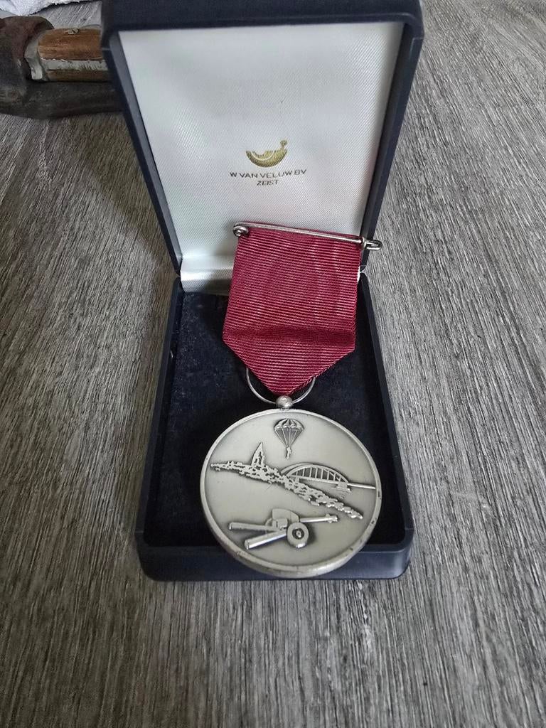 Herdenkingsmedaille battle of Arnhem., Ophalen of Verzenden