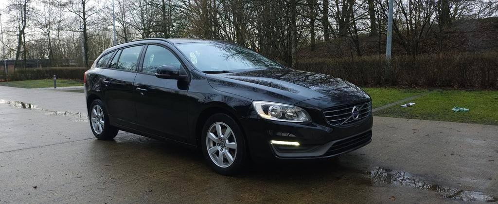 Volvo V60 1.6 D2 Bj.2014 Met 184.000 Km., Auto's, Volvo, Voorwielaandrijving, Stof, Blauw, 84 kW
