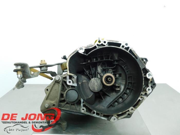 Boîte de vitesse d'un Opel Corsa, Autos : Pièces & Accessoires, Transmission & Accessoires, Opel, Utilisé, 3 mois de garantie