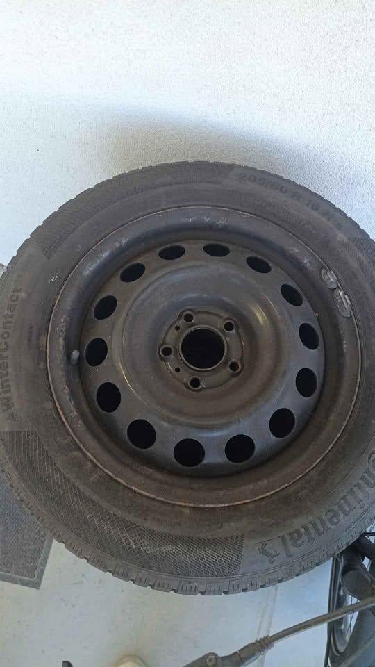 Winterbanden Wintercontact continental 205/60/R16 H, Ophalen, Gebruikt, 16 inch, Band(en)