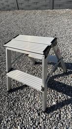 Escabeau pro, Pliable ou rétractable/escamotable, Moins de 2 mètres, Comme neuf, Échelle