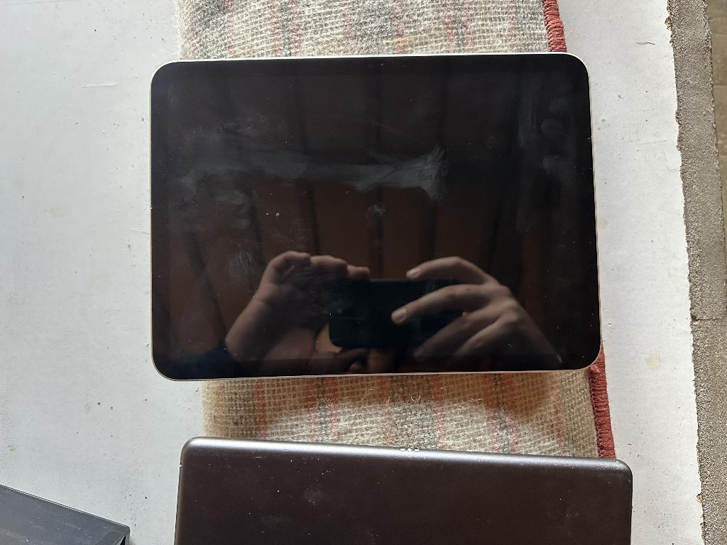 iPad Air, Computers en Software, Apple iPads, Ophalen, Apple iPad Air, 11 inch, Zo goed als nieuw