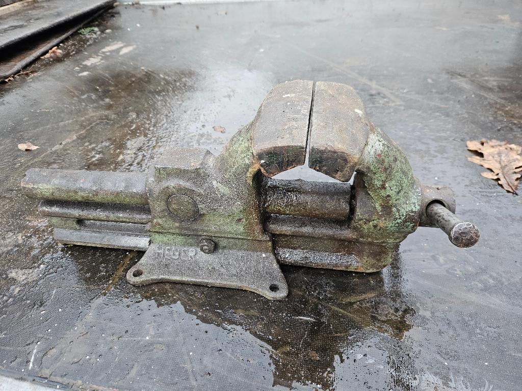 Front Heuer bankschroef Bek breedte 15 cm, Doe-het-zelf en Bouw, Werkbanken, Ophalen, Zo goed als nieuw, Bankschroef