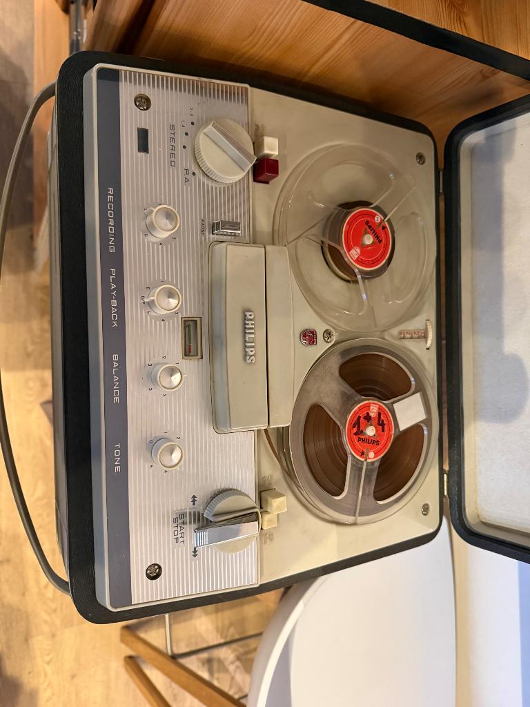 Magnétophone Philips, TV, Hi-fi & Vidéo, Enregistreurs audio, Enlèvement, Magnétophone, Avec protection anti-poussière