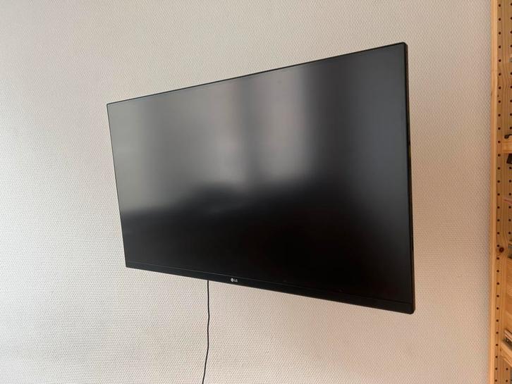 32 inch Gaming Monitor LG Ultragear 32GK650F Quad HD 144hz, Computers en Software, Monitoren, Zo goed als nieuw, Gaming, HD, Ophalen of Verzenden