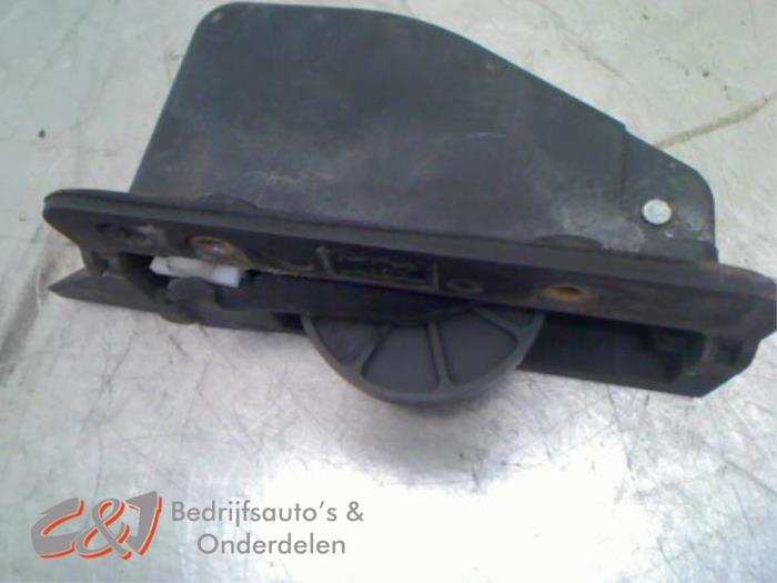 Roulette porte coulissante droite d'un Citroen Berlingo (EWP, Autos : Pièces & Accessoires, Carrosserie & Tôlerie, -, 3 mois de garantie