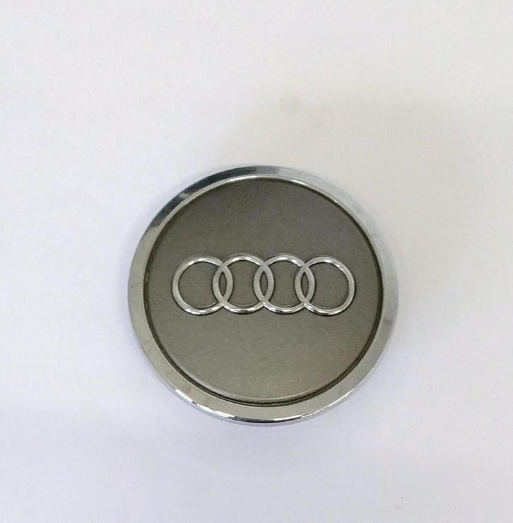 Originele Audi Naafkap 69mm 4B0 601 170A, Autos : Pièces & Accessoires, Autres pièces automobiles, Enlèvement ou Envoi