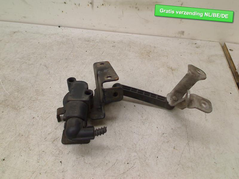 CAPTEUR DE NIVEAU Volkswagen Golf VII (AUA) (5q0907503), Utilisé, De Bloemendaal 21 21
5221 EB  'S HERTOGENBOSCH, NL, Info@123Parts.nl