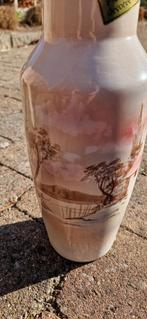 Decoratieve vaas, Enlèvement