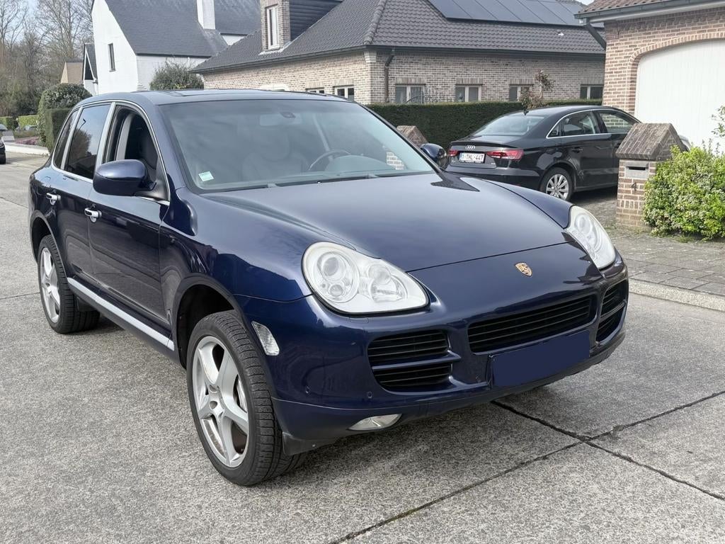Porsche Cayenne S 4.5 Lichte vracht

full optie pano dak
Bos, Automaat, Cayenne, Trekhaak, Particulier