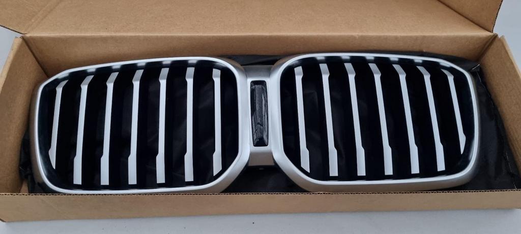 GRILL BMW X3 G01,F97 51135A36 P20681674, Gebruikt, -, -, Ophalen of Verzenden