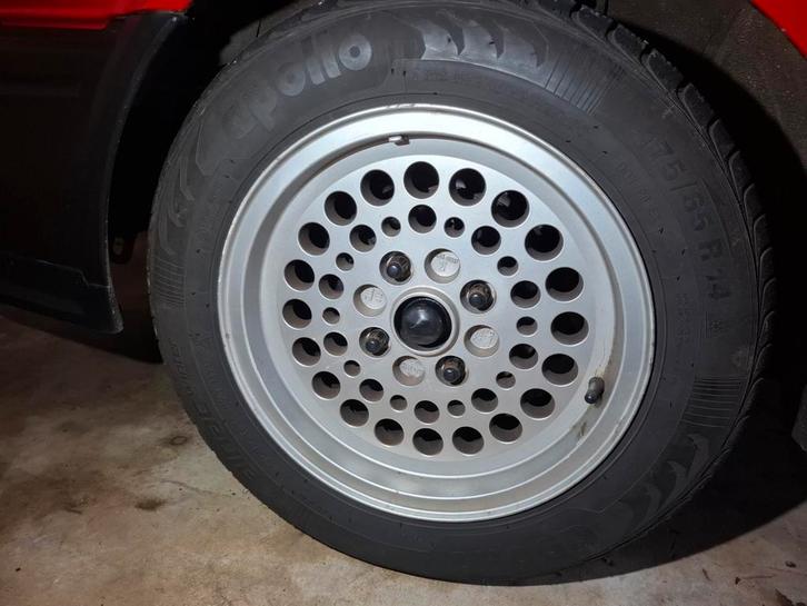 Roues origine Toyota ae86, Auto-onderdelen, Ophanging en Onderstel, Toyota, Ophalen