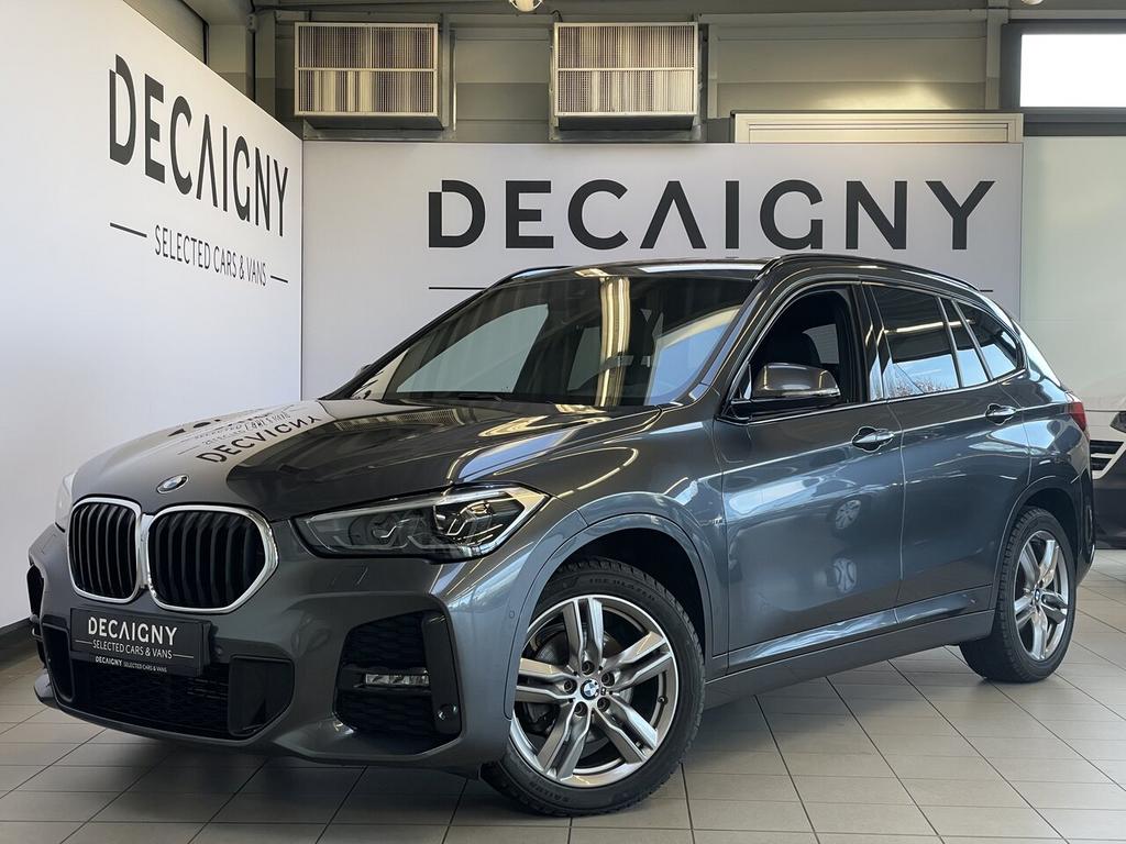 BMW X1 sDrive18i M Sport *Pano dak*Camera*App Connect, Autos, BMW, Argent ou Gris, Achat, Euro 6, Entreprise