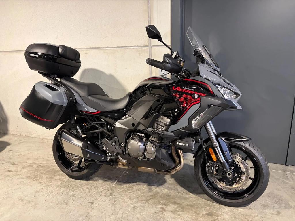 Kawasaki Versys 1000 SE met GT pakket (bj 2020), Motoren, Motoren | Kawasaki, Bedrijf, Toermotor, meer dan 35 kW