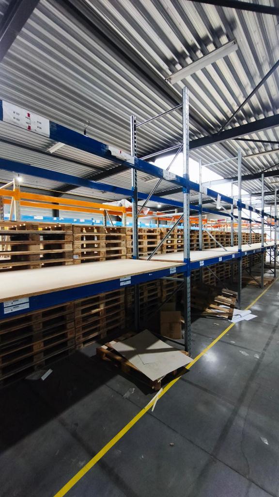 rayonnages d'entrepôt à vendre, Articles professionnels, Aménagement de Bureau & Magasin | Entrepôt, Rayonnage & Stockage, Enlèvement