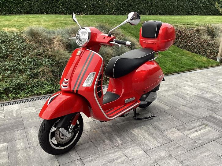 Vespa 125 GTS Super Iget motor met ABS, Motoren, Motoren | Piaggio, Particulier, Scooter, 11 kW of minder, 1 cilinder, ABS, LED Verlichting