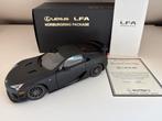 AUTOart 1:18 Lexus LFA Nürburgring Package, Ophalen of Verzenden, Zo goed als nieuw, Auto, Autoart