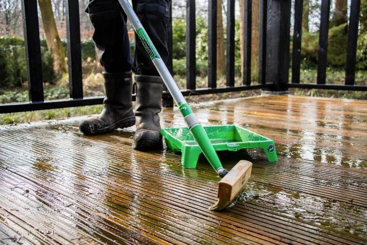 Alg reiniging Professionele Reiniging van Groene Aanslag, Tuin en Terras, Bestrijdingsmiddelen, Zo goed als nieuw, Aanslagreiniger