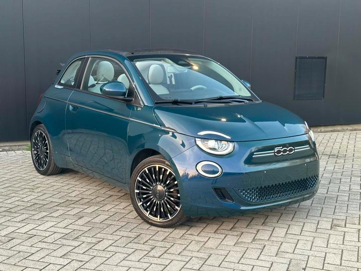 Fiat 500e Cabrio First Edition – Elektrisch – 22/12/2020, Auto's, Fiat, Particulier, Te koop, ABS, Achteruitrijcamera, Airbags