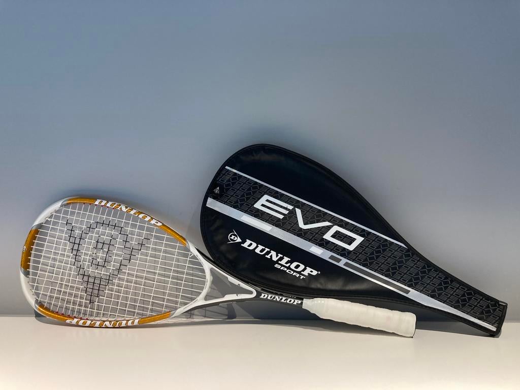 Squash racket DUNLOP evo, Sport en Fitness, Squash, Ophalen of Verzenden, Zo goed als nieuw, Racket