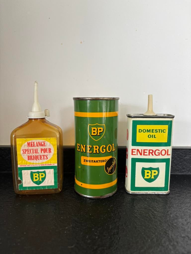 Lot pour 80 euros . Bp burettes et une dosette huile, Collections, Enlèvement ou Envoi, Comme neuf