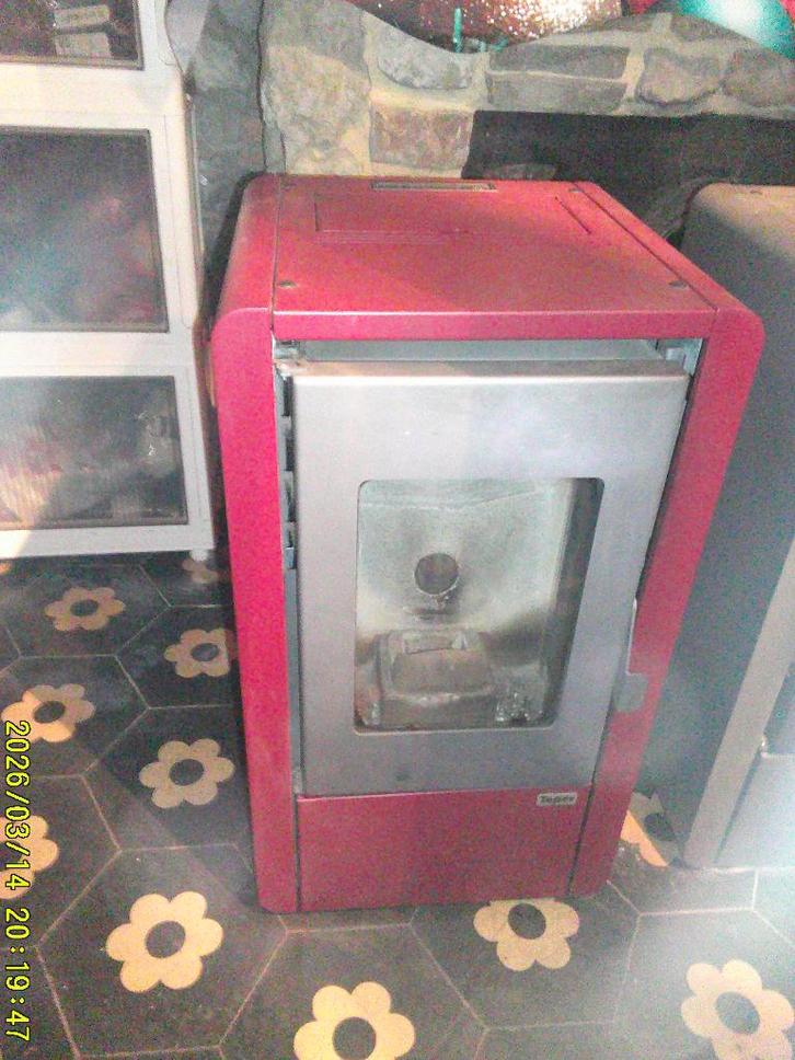 2 poêles à pellets, Diversen, Overige Diversen, Gebruikt, Ophalen