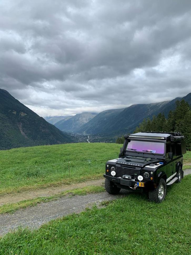 Defender Camper, Auto's, Land Rover, Particulier, Defender, Diesel, SUV of Terreinwagen, 5 deurs, Handgeschakeld, Beige, Ophalen