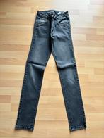 Jeans taille 34, Vêtements | Femmes, Jeans, Enlèvement ou Envoi, Comme neuf, Gris, W27 (confection 34) ou plus petit