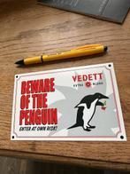 vedett sticker beware of the penguin, Verzamelen, Biermerken, Ophalen of Verzenden, Nieuw, Overige typen, Overige merken