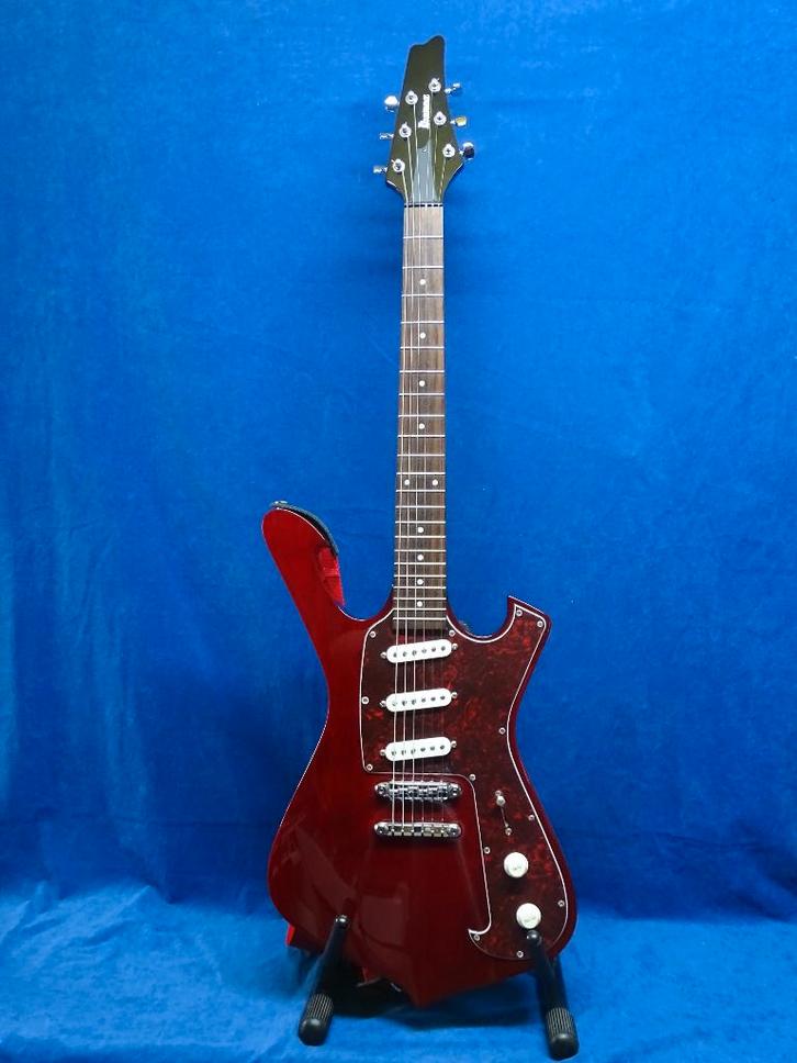 Ibanez FRM 100 "Paul Gilbert", Musique & Instruments, Instruments à corde | Guitares | Électriques, Comme neuf, Solid body, Ibanez