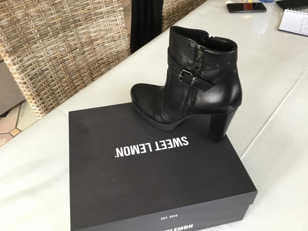 Bottillon noir, Vêtements | Femmes, Neuf, Autre, Enlèvement, Boots et Botinnes