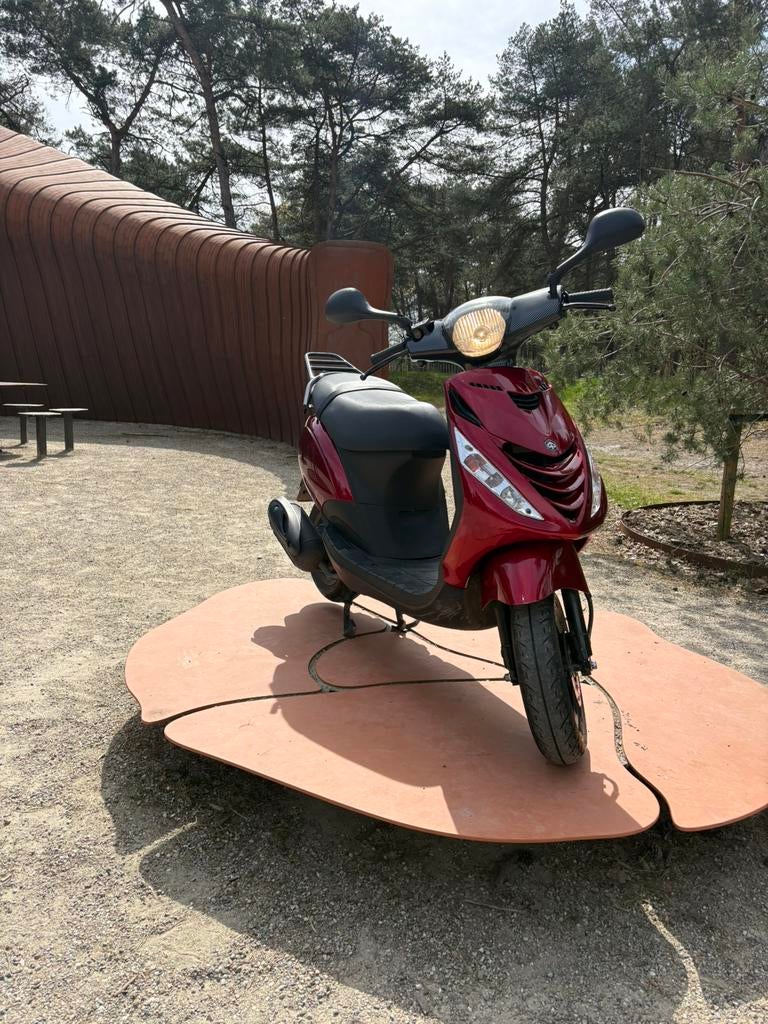 Zip 4t ruilen, Ophalen, Zip, Klasse B (45 km/u), Zo goed als nieuw