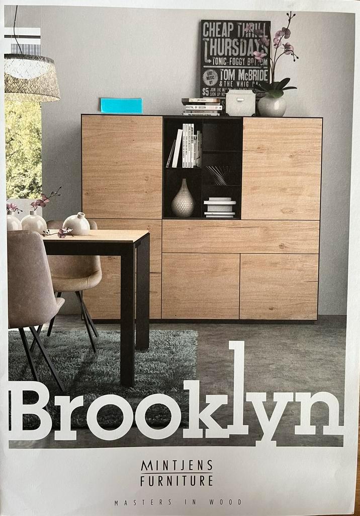 Buffetkast Brooklyn van Mintjens Furniture, Maison & Meubles, Armoires | Buffets, Comme neuf, 150 à 200 cm, 150 à 200 cm, 25 à 50 cm