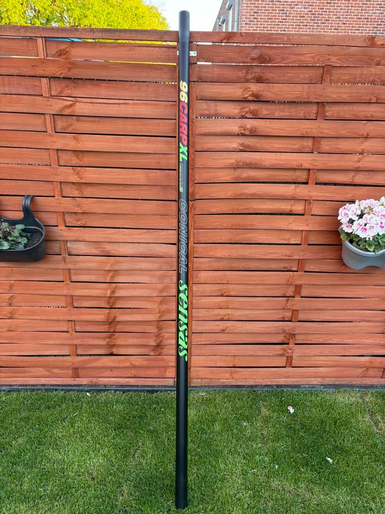 Dernier bout sensas 96 carp xl conical 13m, Sports nautiques & Bateaux, Pêche à la ligne | Poissons blancs, Enlèvement, Comme neuf