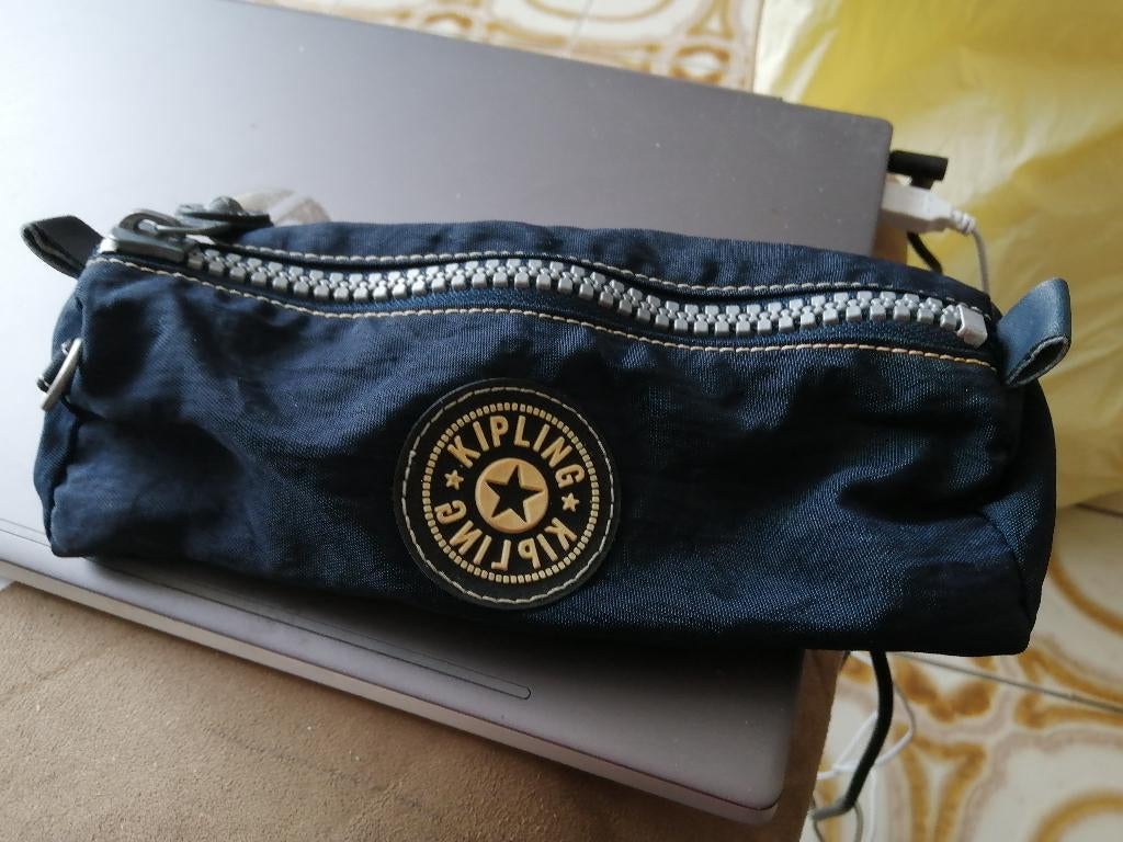 verschillende pennenzakken, KIPLING, OLILY, O'NEILL EN ANDE, Ophalen of Verzenden, Zo goed als nieuw