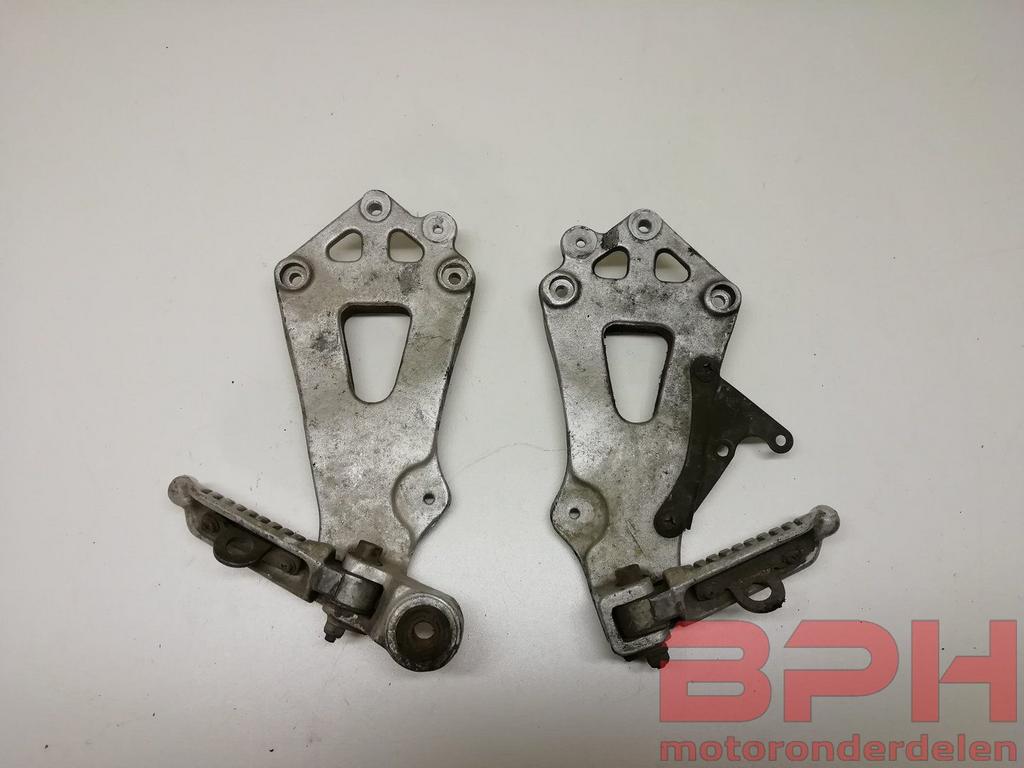 Duo voetsteunen Suzuki GSX-R 750 1985 - 1987 slabby slabside, Motos, -, Utilisé, -, -