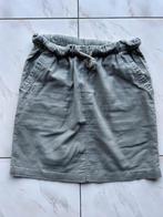 Jupe Esmara taille 34 (nr6903), Vêtements | Femmes, Jupes, Enlèvement ou Envoi, Au-dessus du genou, Vert, Taille 34 (XS) ou plus petite