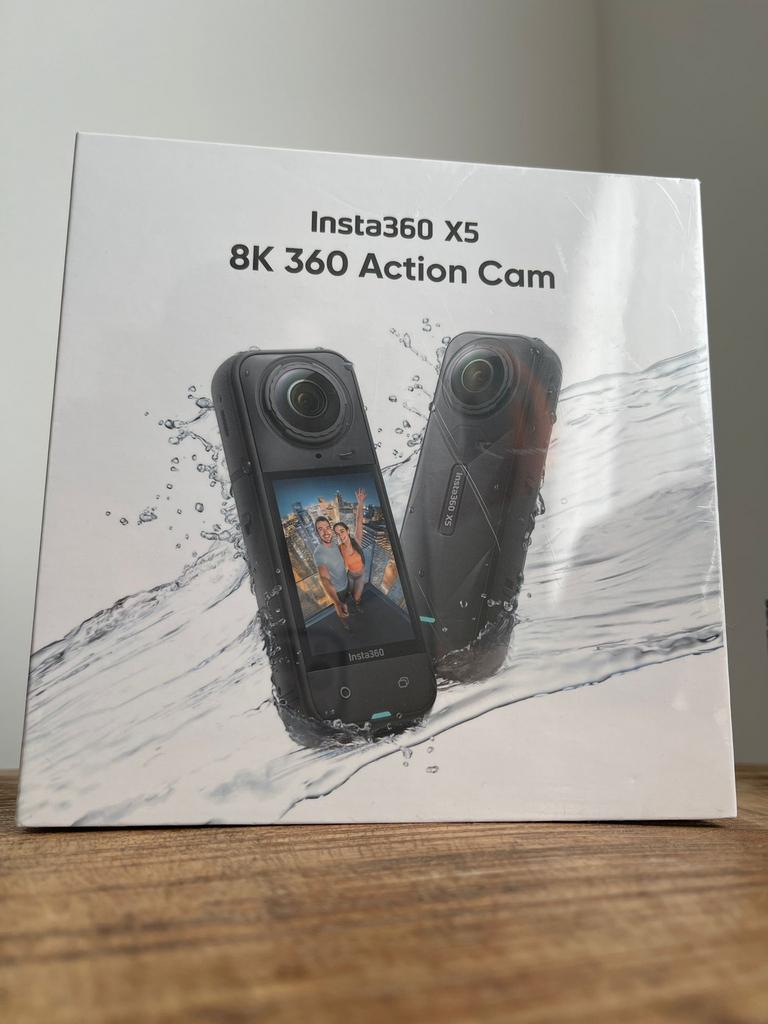 Insta 360 X5 360 standard bundle, TV, Hi-fi & Vidéo, Caméras action, Enlèvement, Neuf, Autres marques