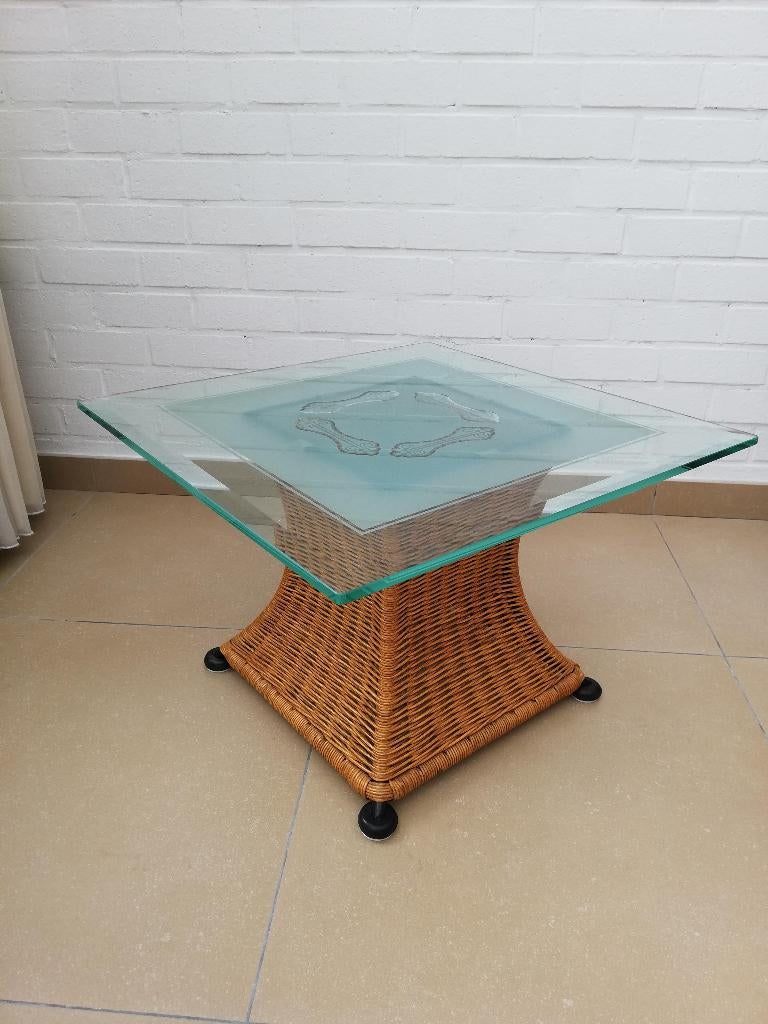 Stijlvol glazen bijzettafeltje – rotan/wicker, Ophalen, Glas