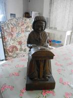 Antiek Traditioneel Vlaamse Gesneden Eiken Beeld spinster, Enlèvement ou Envoi