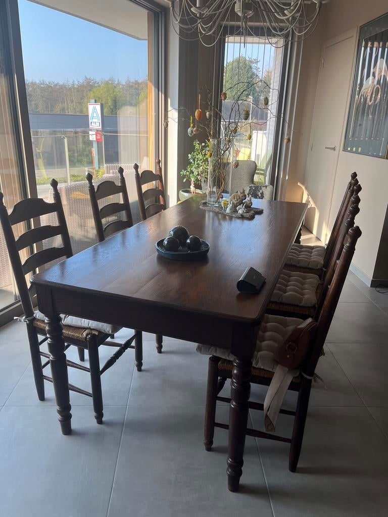 Tafel en stoelen ., Ophalen, Zo goed als nieuw