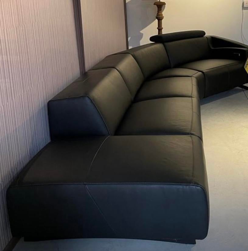 Superbe siège en cuir avec pivot et détente automatique, 75 à 100 cm, 300 cm ou plus, Quatre personnes ou plus, Enlèvement