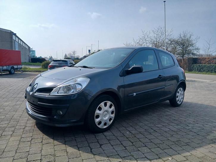 Renault Clio 1.2 avec 73.000 km/1er trajet, Autos, Renault, Particulier, Clio, Essence, Euro 4, Coupé, 3 portes, Boîte manuelle
