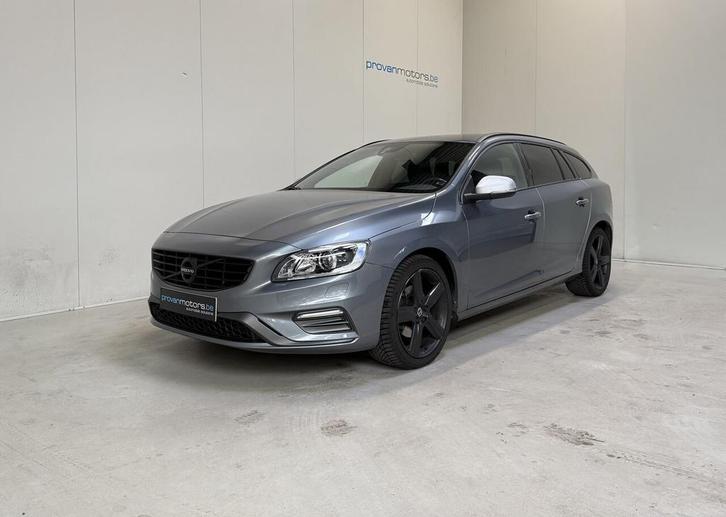 Volvo V60 D2 2.O Diesel R-Design Autom. - 41.348 km! - Tops, Auto's, Volvo, Particulier, V60, Airconditioning, Bluetooth, Boordcomputer