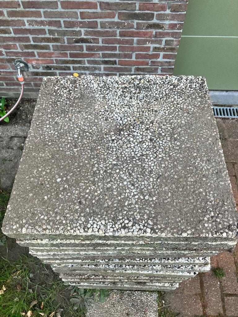 Tegels gratisaf te halen, Ophalen, Gebruikt, Grind, Terrastegels