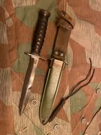 Couteau de tranchée Ww2 M3 Imperial avec étui américain M8, Enlèvement ou Envoi, Armée de l'air, Couteau ou Poignard