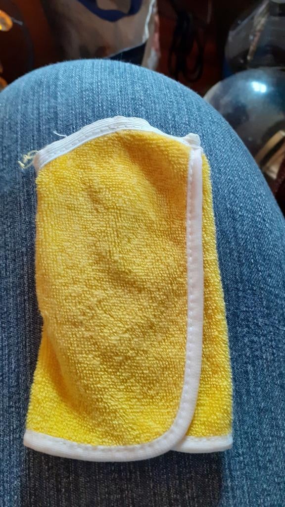 Vêtement vintage pour poupée barbie serviette de bain, Collections, Enlèvement ou Envoi, Poupée