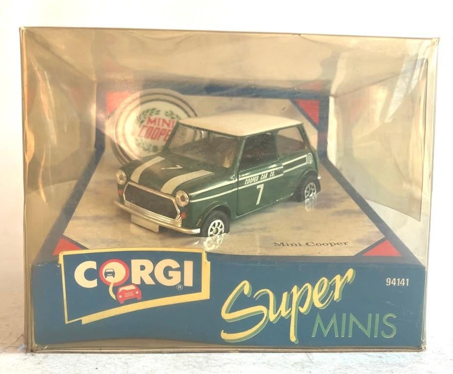 Corgi Super Mini Cooper Car Co zwarte grille # 94141., Hobby en Vrije tijd, Ophalen of Verzenden, Zo goed als nieuw, Auto